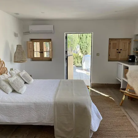 Nocleg ze śniadaniem Casa San Cayetano *